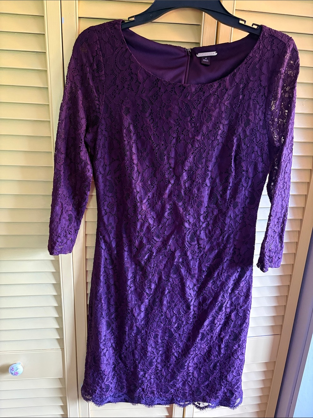 Dana Buchman Purple Lace Sheath Dress with Scoop Neck
